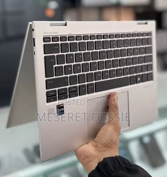New Laptop HP EliteBook 830 G9 16GB Intel Core i5 SSD 512GB