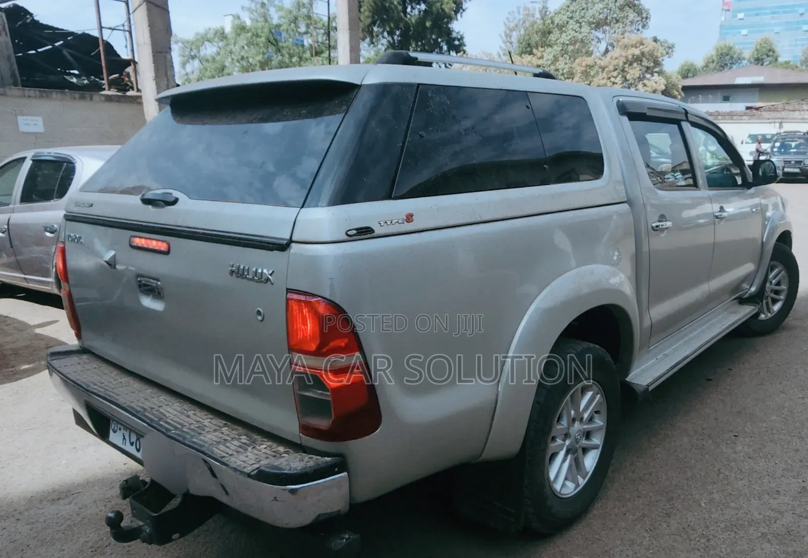 Toyota Hilux 2012 Silver