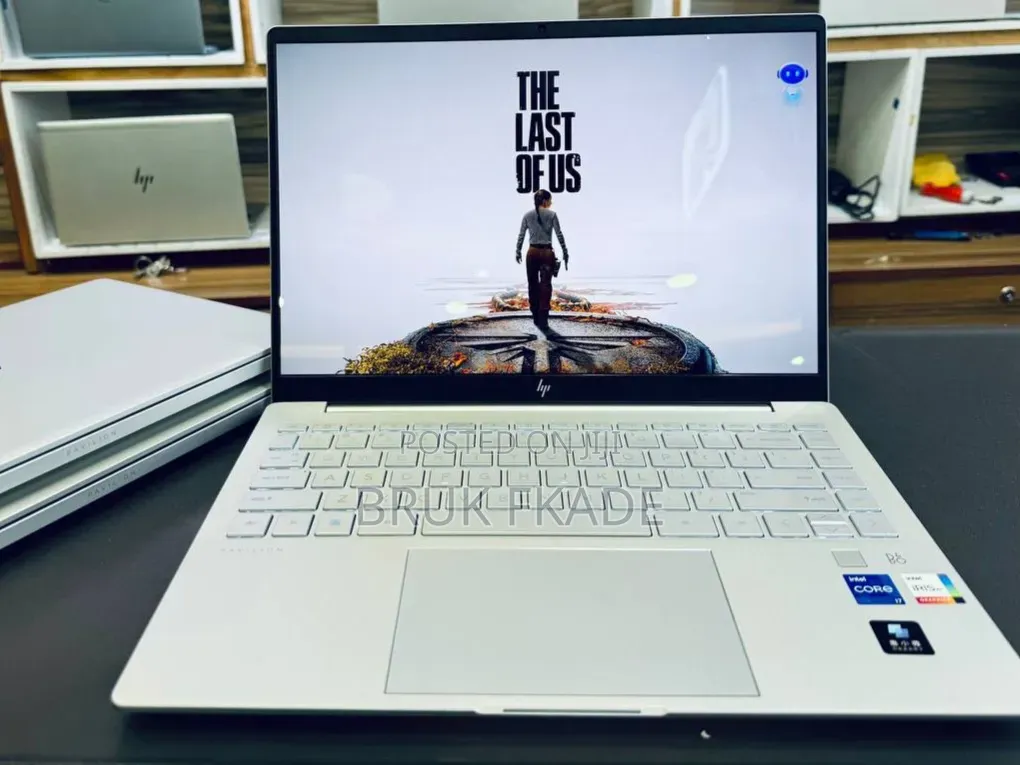 New Laptop HP Pavilion 14 16GB Intel Core i7 SSD 1T