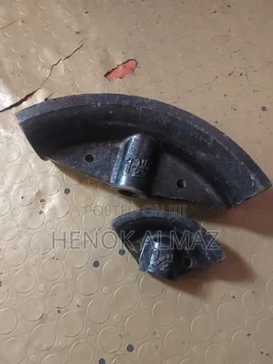 የፓይፕ ማጠፊያ ጫማዎች (15mm እና 40mm Pipe Bender Shoes) - በጥሩ ሁኔታ ላይ ያሉ