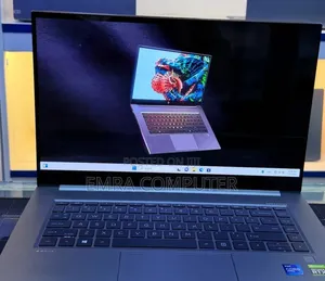 New Laptop HP 32GB Intel Core i7 SSD 1T