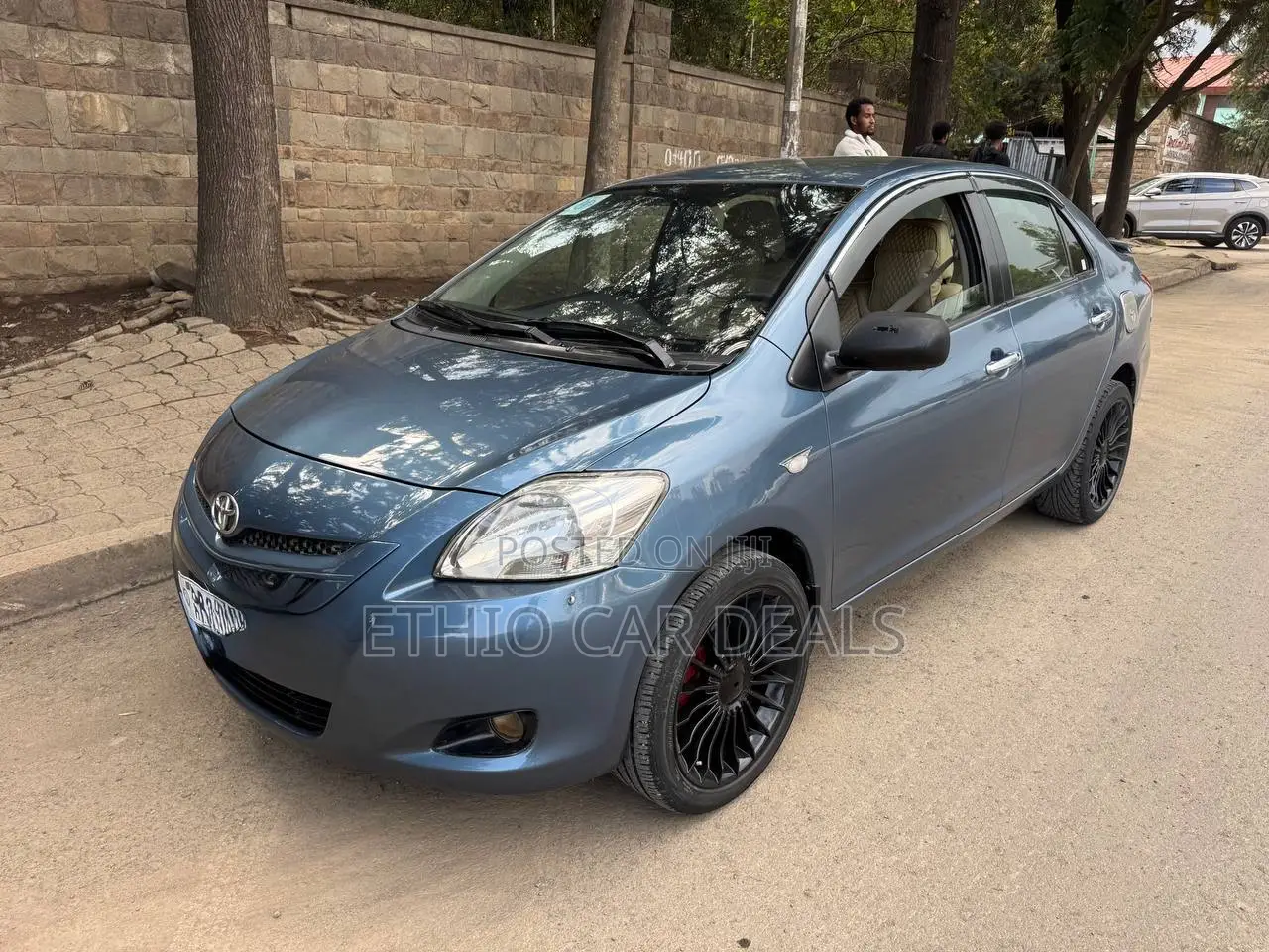 Toyota Yaris 2010 Blue