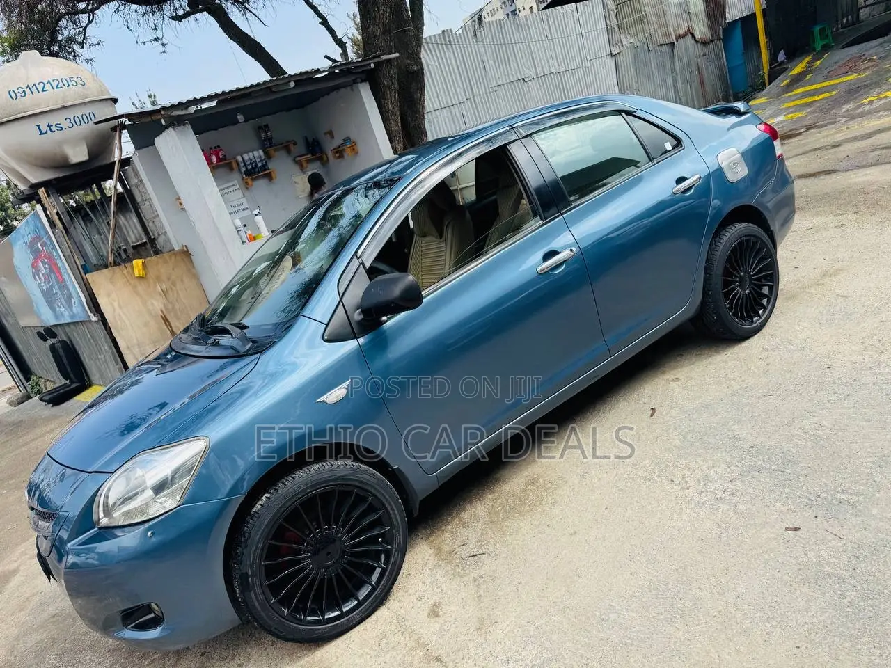 Toyota Yaris 2010 Blue