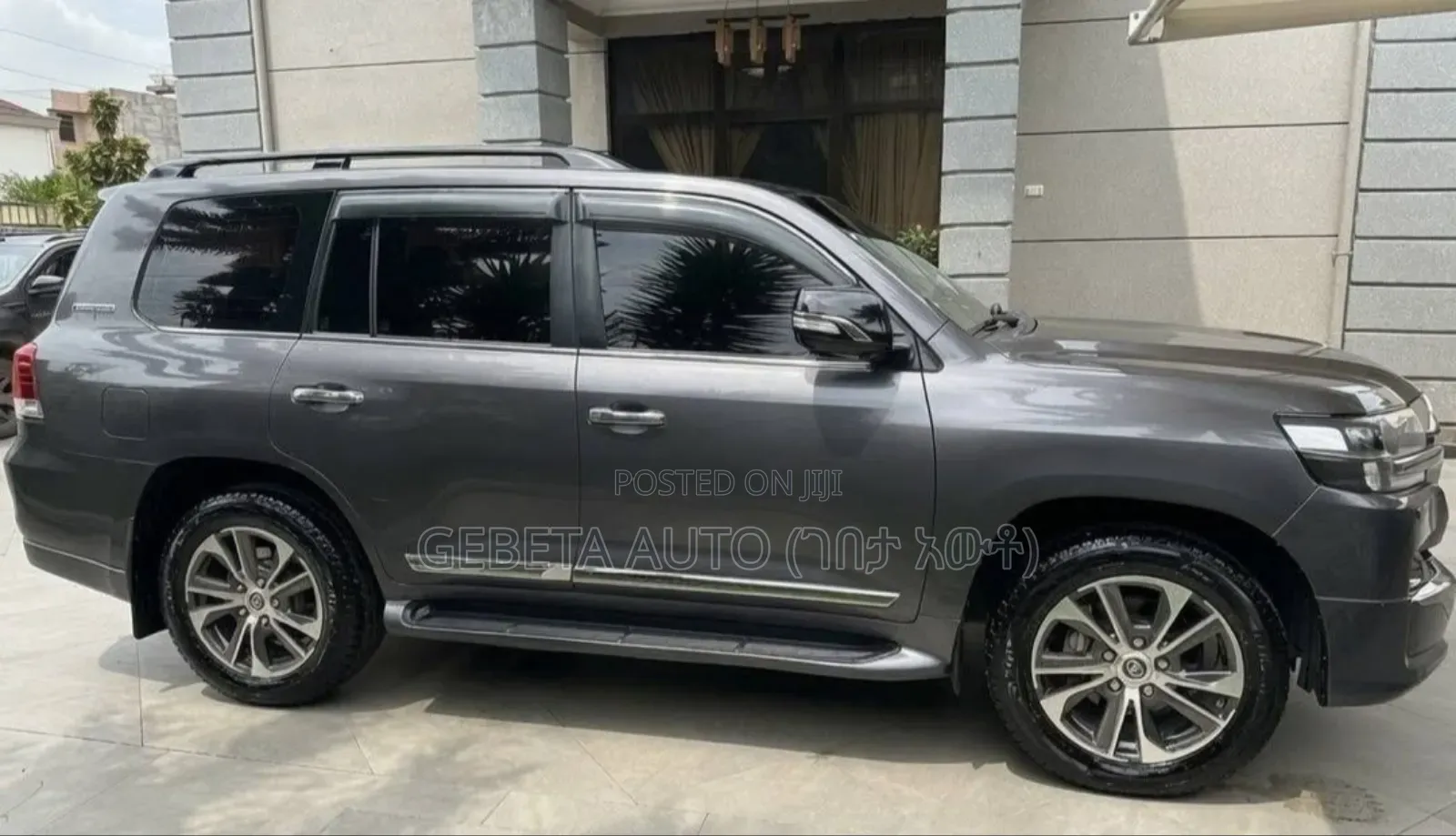 Toyota Land Cruiser 4.5 V8 VXR 2021