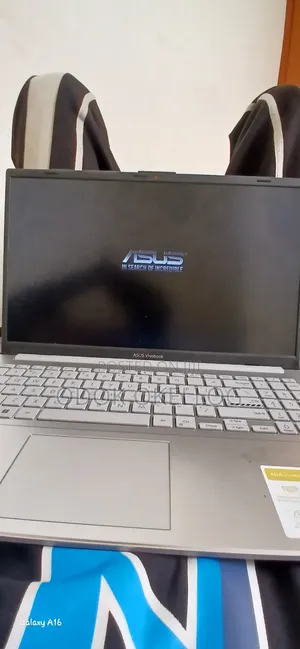 Laptop Asus Vivobook Go 14 8GB Intel Core i3 SSD 512GB