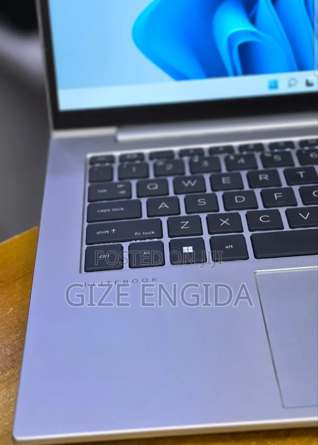 New Laptop HP EliteBook 840 G10 16GB Intel Core i7 SSD 512GB