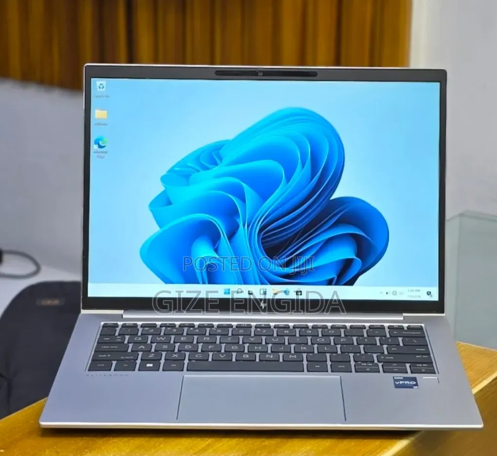 New Laptop HP EliteBook 840 G10 16GB Intel Core i7 SSD 512GB