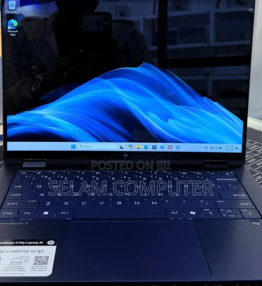 New Laptop HP OmniBook X Flip 14" 16GB Intel Core Ultra 5 SSD 512GB