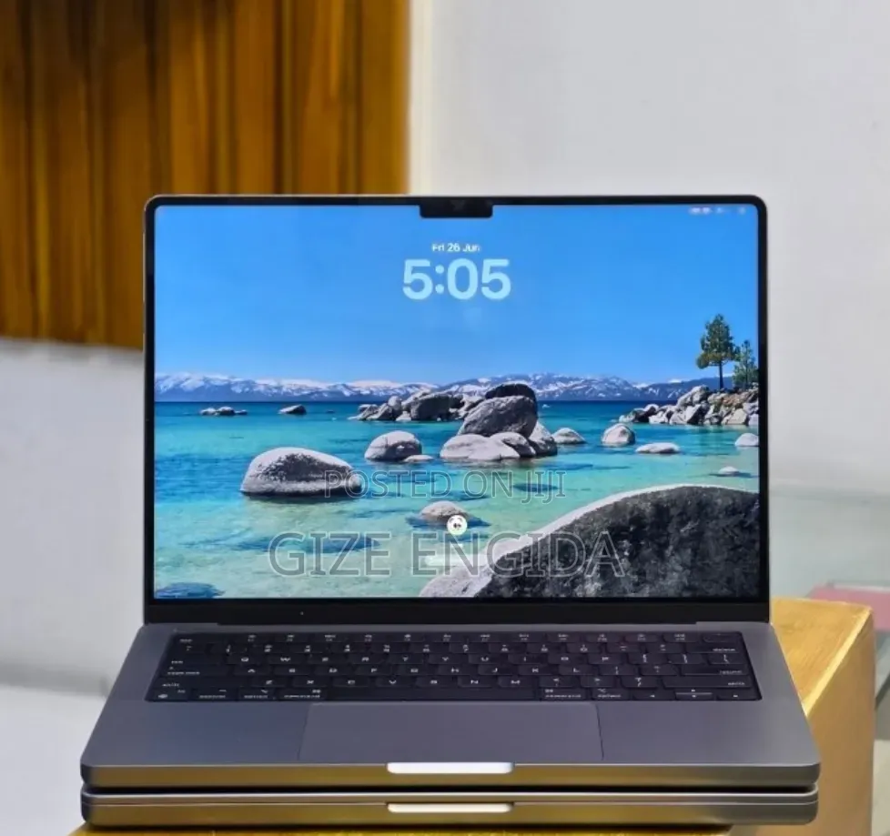 New Apple MacBook Pro 2021 M1 32GB Apple M1 Max SSHD (Hybrid) 512GB