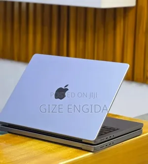 New Apple MacBook Pro 2021 M1 32GB Apple M1 Max SSHD (Hybrid) 512GB