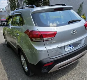 Hyundai Creta 2019 Silver