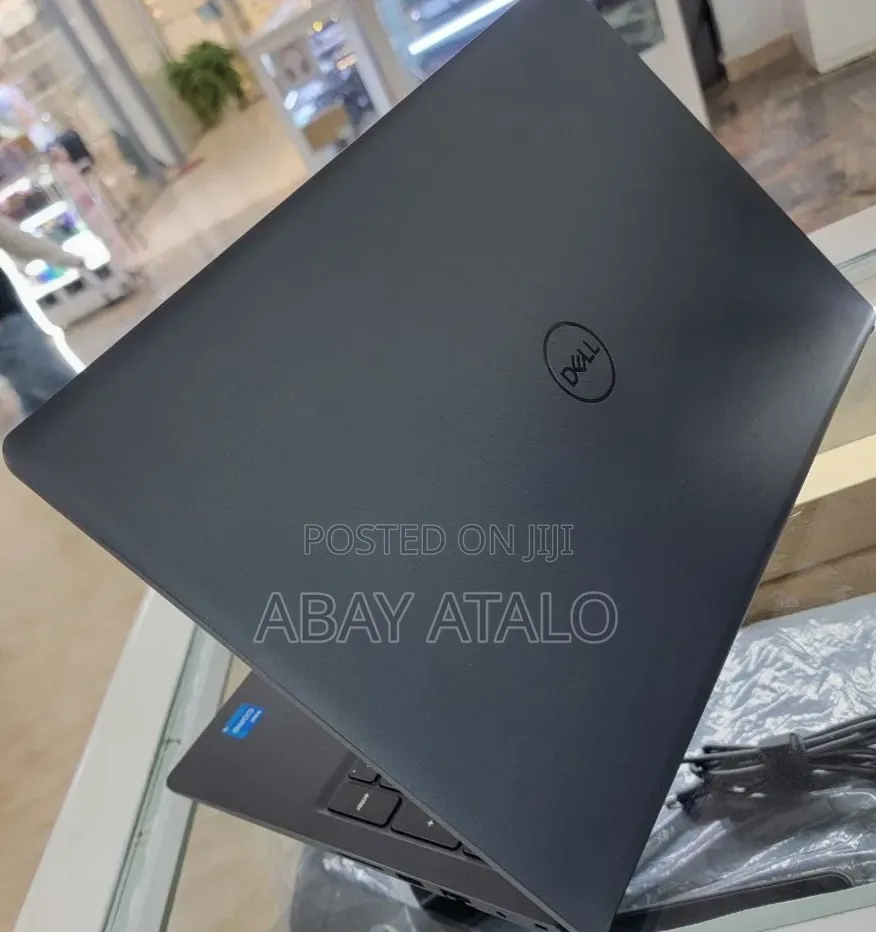New Laptop Dell Adamo Onyx 16GB Intel Core i5 SSD 512GB