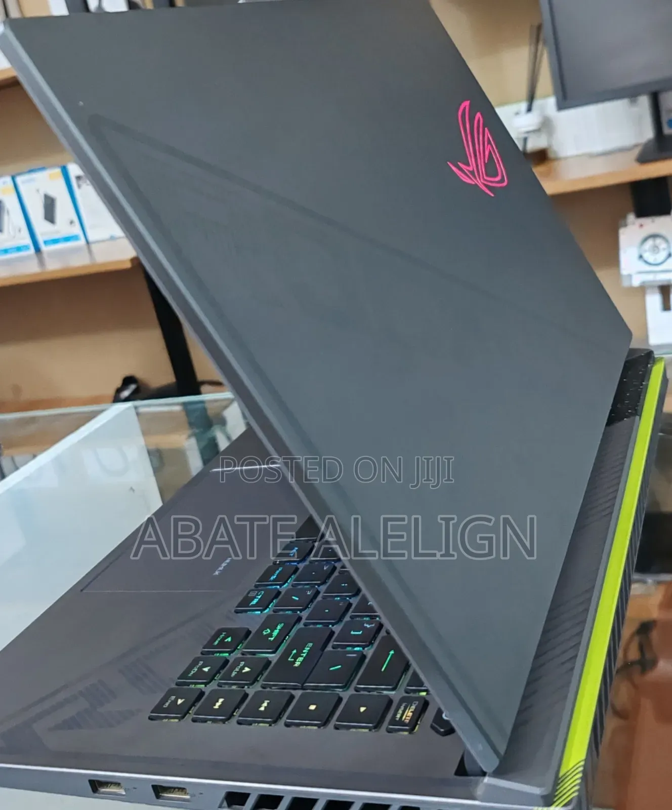 New Laptop Asus ROG Strix G15 16GB Intel Core i9 SSD 1T