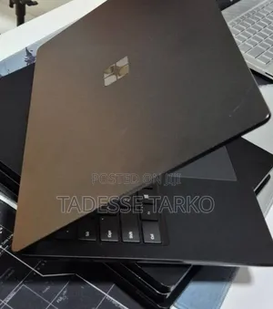 New Laptop Microsoft Surface Laptop 3 16GB Intel Core i5 SSD 256GB