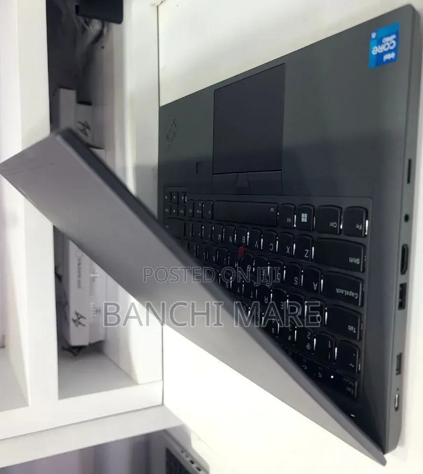 New Laptop Lenovo ThinkPad T14 16GB Intel Core i5 SSD 512GB