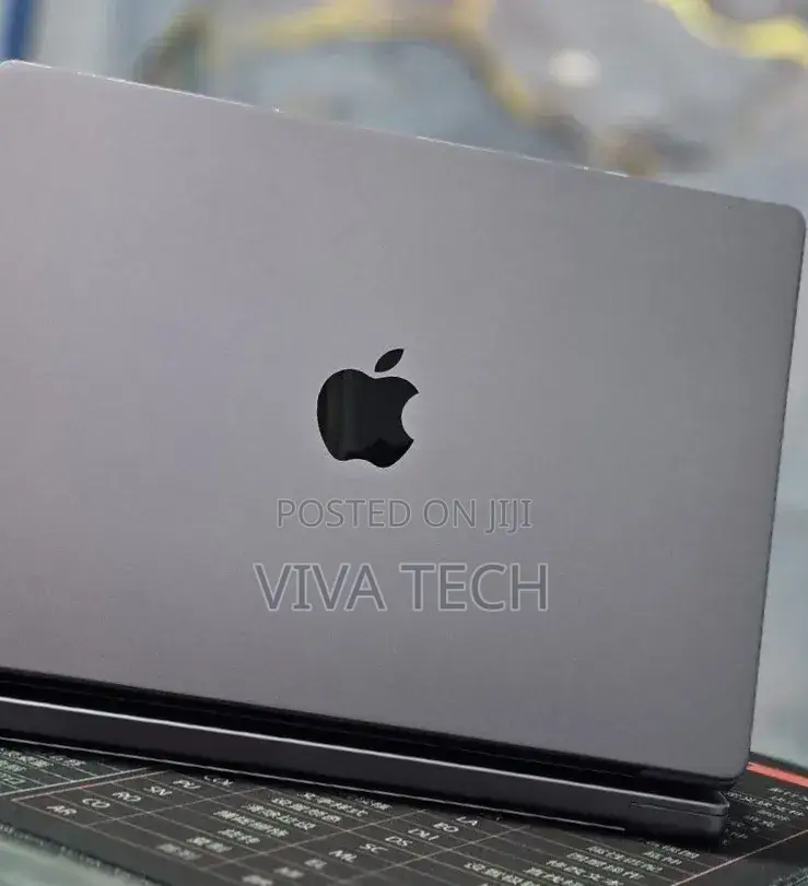 New Laptop Apple MacBook Pro 2021 M1 32GB Apple M1 Pro SSD 512GB