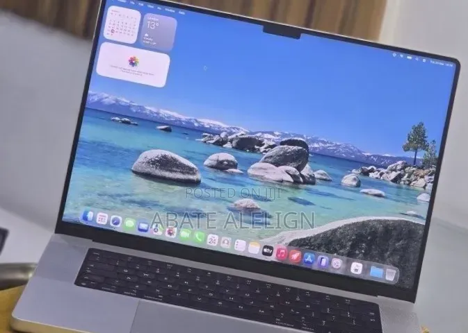 New Laptop Apple MacBook Pro 2021 M1 32GB Apple M1 Pro SSD 512GB