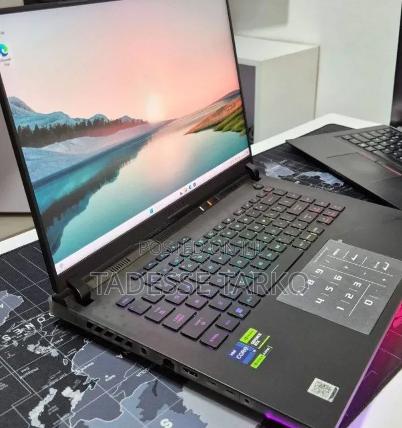 New Laptop Asus ROG Strix G18 32GB Intel Core i9 SSD 2T