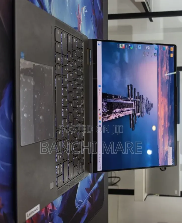 New Laptop Lenovo ThinkPad Yoga 16GB Intel Core Ultra 7 SSD 512GB