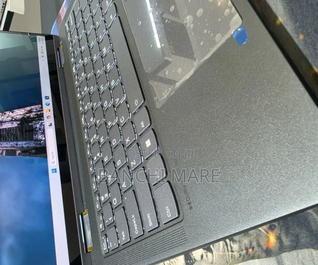 New Laptop Lenovo ThinkPad Yoga 16GB Intel Core Ultra 7 SSD 512GB