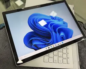 New Laptop Microsoft Surface 8GB Intel Core i5 SSD 128GB