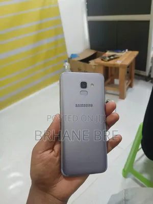 Samsung Galaxy J6 32 GB Gray