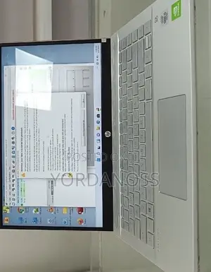 New Laptop HP Pavilion 10 8GB Intel Core i5 SSD 512GB