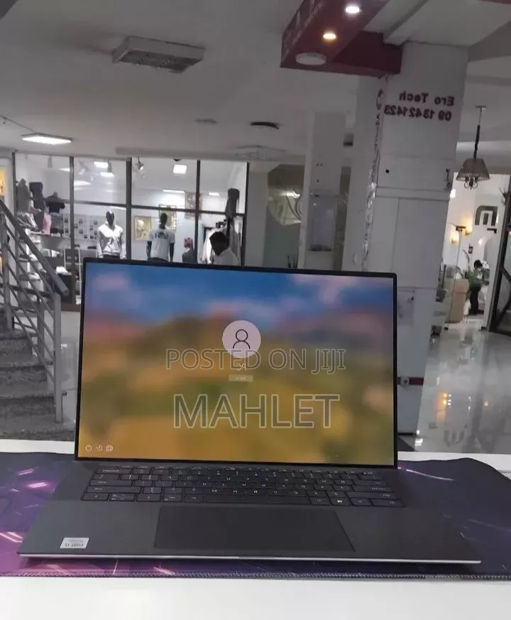 New Laptop Dell XPS 15 16GB Intel Core i7 SSD 512GB