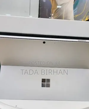 New Laptop Microsoft Surface 16GB Intel Core i7 SSD 512GB