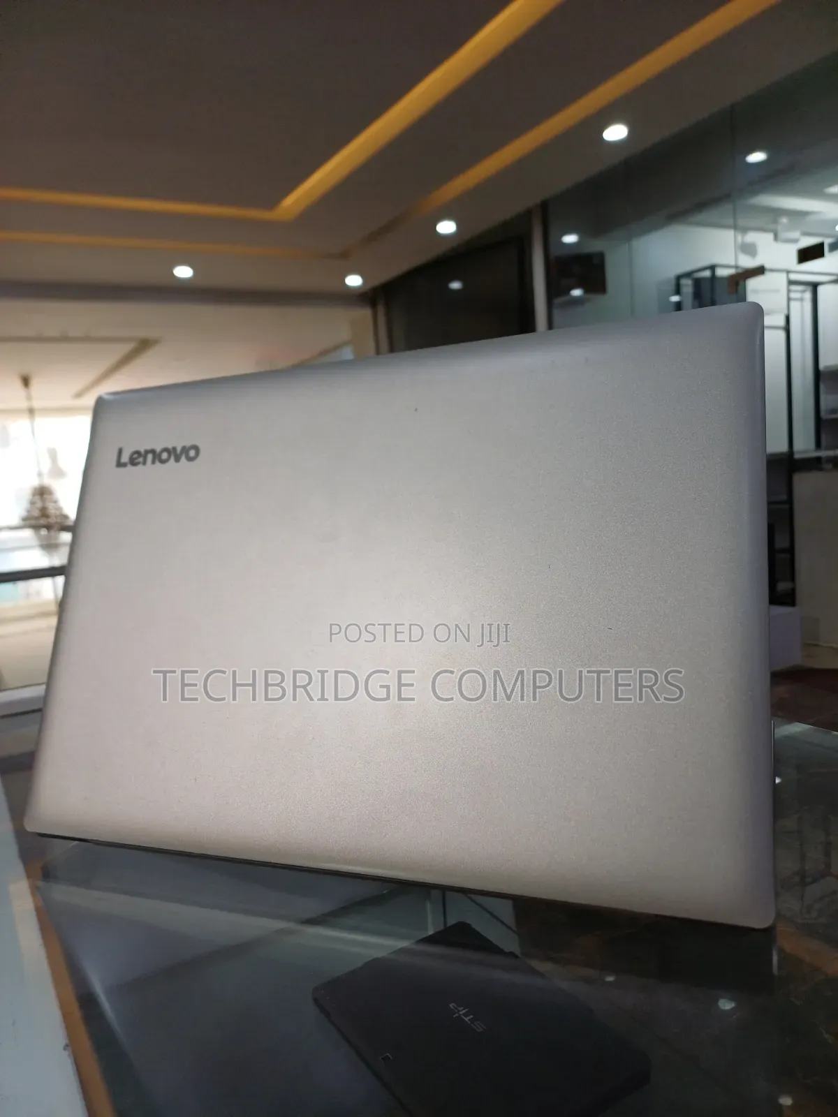 Laptop Lenovo IdeaPad 330 8GB Intel Core i5 SSD 250GB