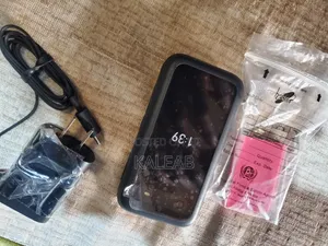 New Nokia 2780 Flip 4 GB Black