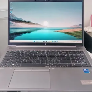 New Laptop HP ZBook Fury 15 G8 32GB Intel Core i7 SSD 512GB