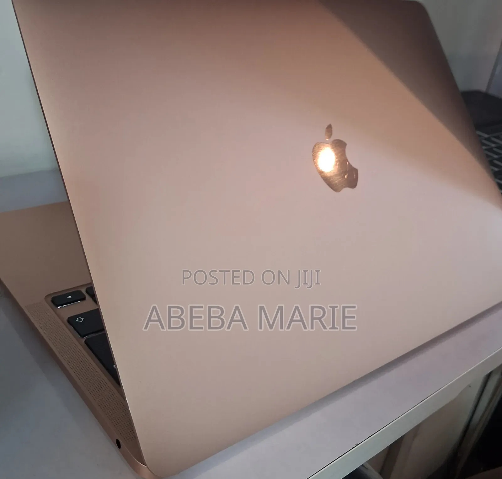 New Laptop Apple MacBook Air 2020 8GB Intel Core i5 SSD 256GB