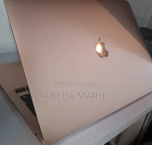 New Laptop Apple MacBook Air 2020 8GB Intel Core i5 SSD 256GB