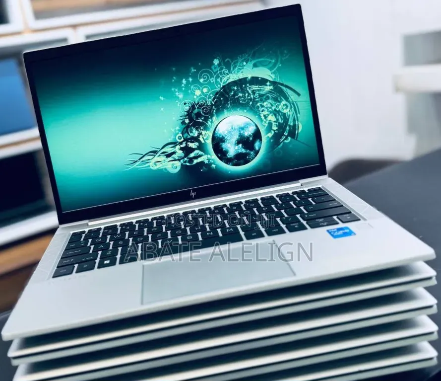 New Laptop HP EliteBook 840 G8 16GB Intel Core i5 SSD 512GB