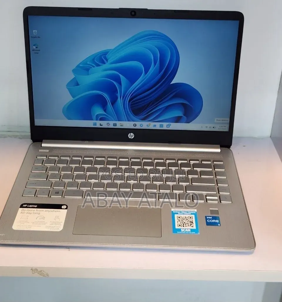 New Laptop HP EliteBook 1040 G8 16GB Intel Core i5 SSD 512GB