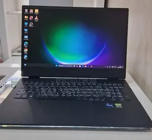 New Laptop HP Omen 16 16GB Intel Core i7 SSD 512GB
