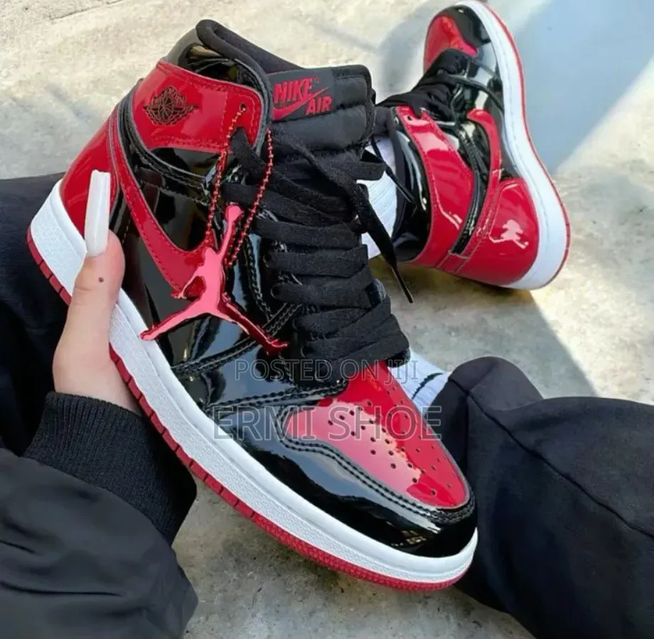 Jordan 1 Boots