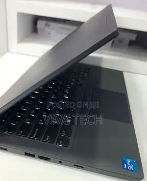 New Laptop Lenovo ThinkPad T14 16GB Intel Core i5 SSD 512GB