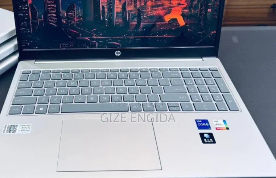 New Laptop HP Stream Notebook 16GB Intel Core i7 SSD 512GB