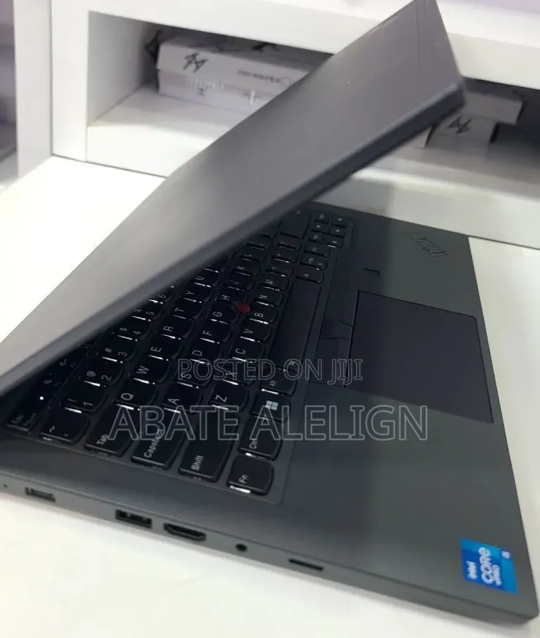 New Laptop Lenovo ThinkPad T14 16GB Intel Core i5 SSD 512GB