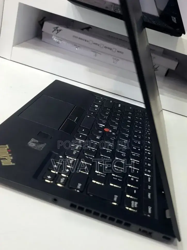 New Laptop Lenovo ThinkPad X1 Carbon 8GB Intel Core i5 SSD 512GB