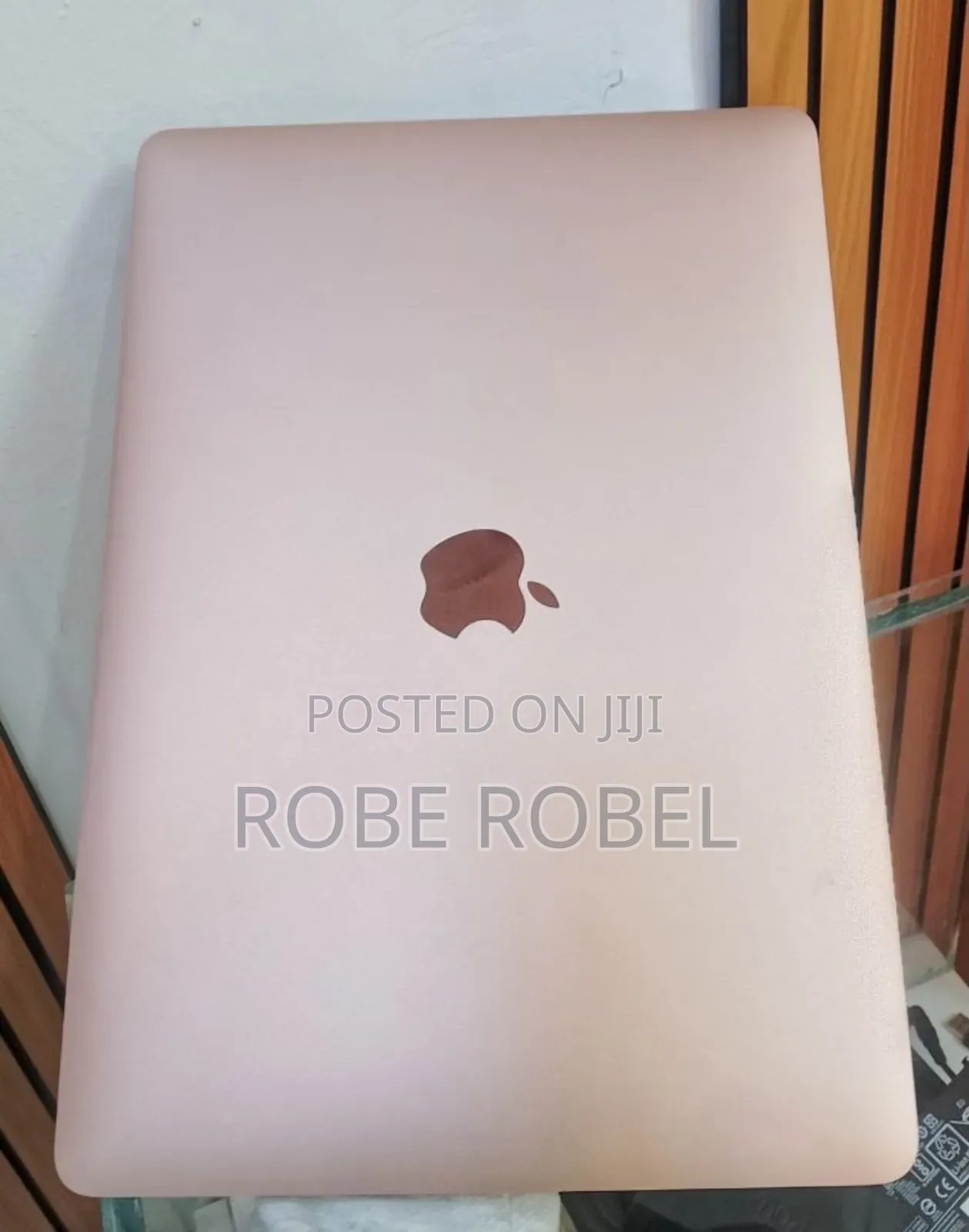New Laptop Apple MacBook Air 2020 M1 8GB Apple M1 SSD 256GB