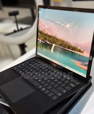 New Laptop Microsoft Surface Laptop 3 16GB Intel Core i7 SSD 256GB
