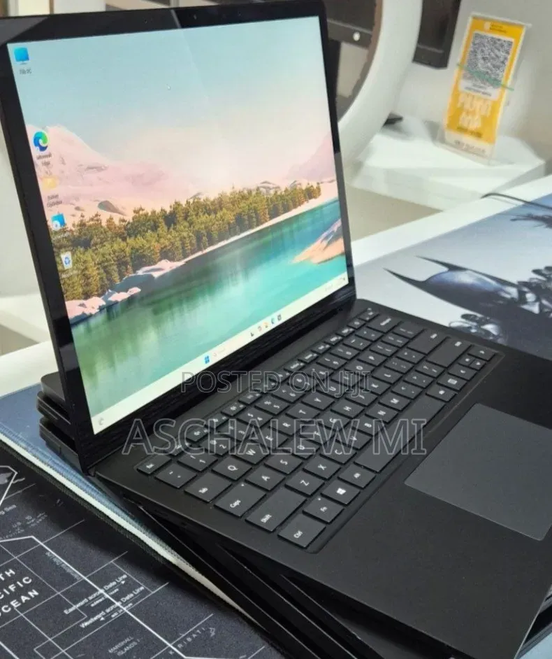 New Laptop Microsoft Surface Laptop 3 16GB Intel Core i7 SSD 256GB