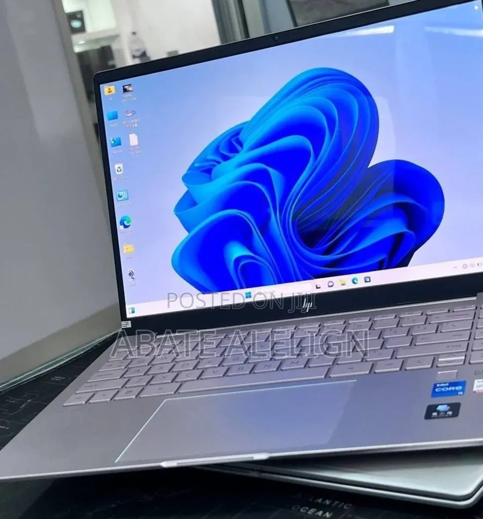 New Laptop HP Pavilion 14 16GB Intel Core i7 SSD 1T