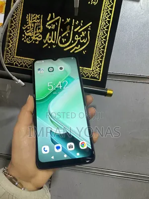 Itel A06 64 GB Black