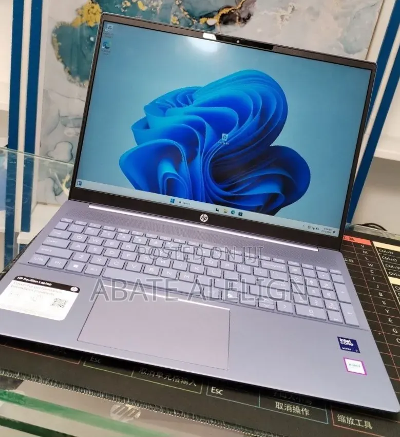 New Laptop HP Pavilion 15 16GB Intel Core Ultra 7 SSD 1T
