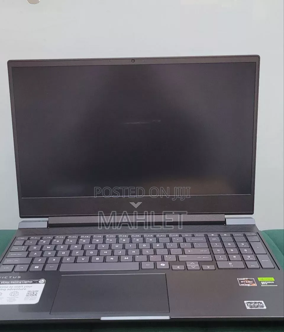 New Laptop HP Victus 15 16GB AMD Ryzen 7 SSD 512GB