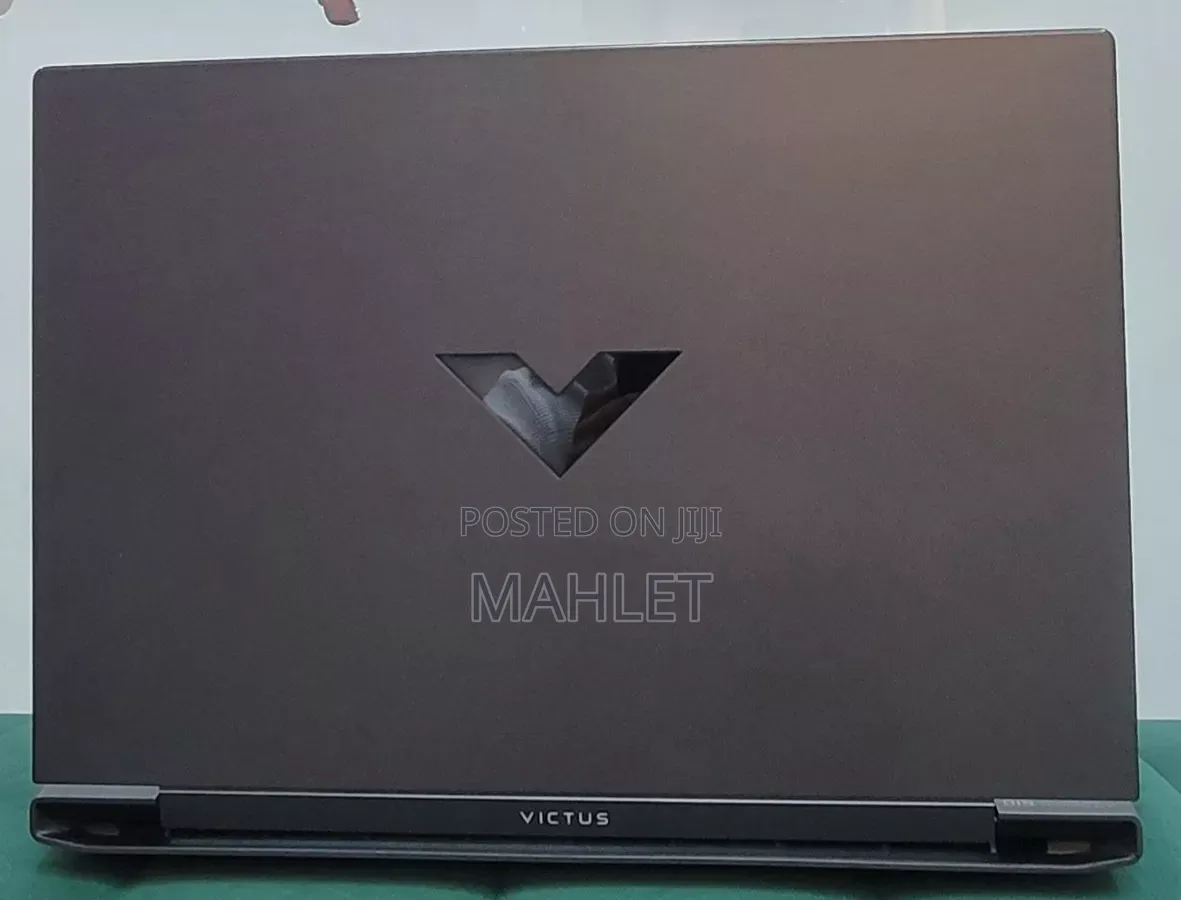 New Laptop HP Victus 15 16GB AMD Ryzen 7 SSD 512GB